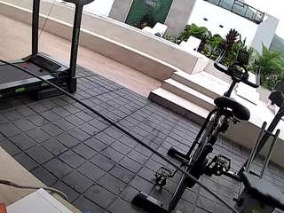 voyeurcam casa salsa gym bike